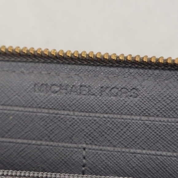 Michael kors Bifold gray leather wallet - Picture 2 of 12